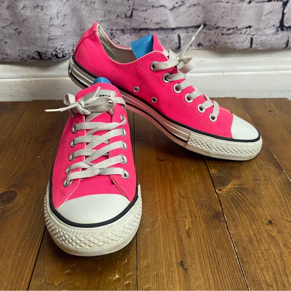 Converse Women's Bright Pink Low-Top Sneakers